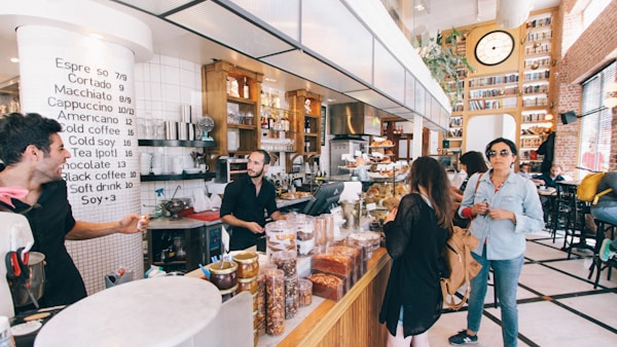 Host your event with Cafe on the Curve